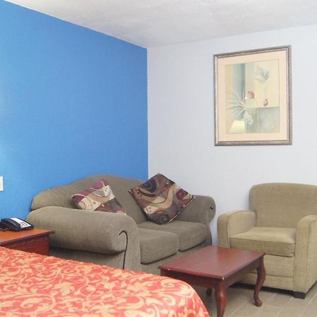 Holiday Lodge & Suites Mcalester Extérieur photo