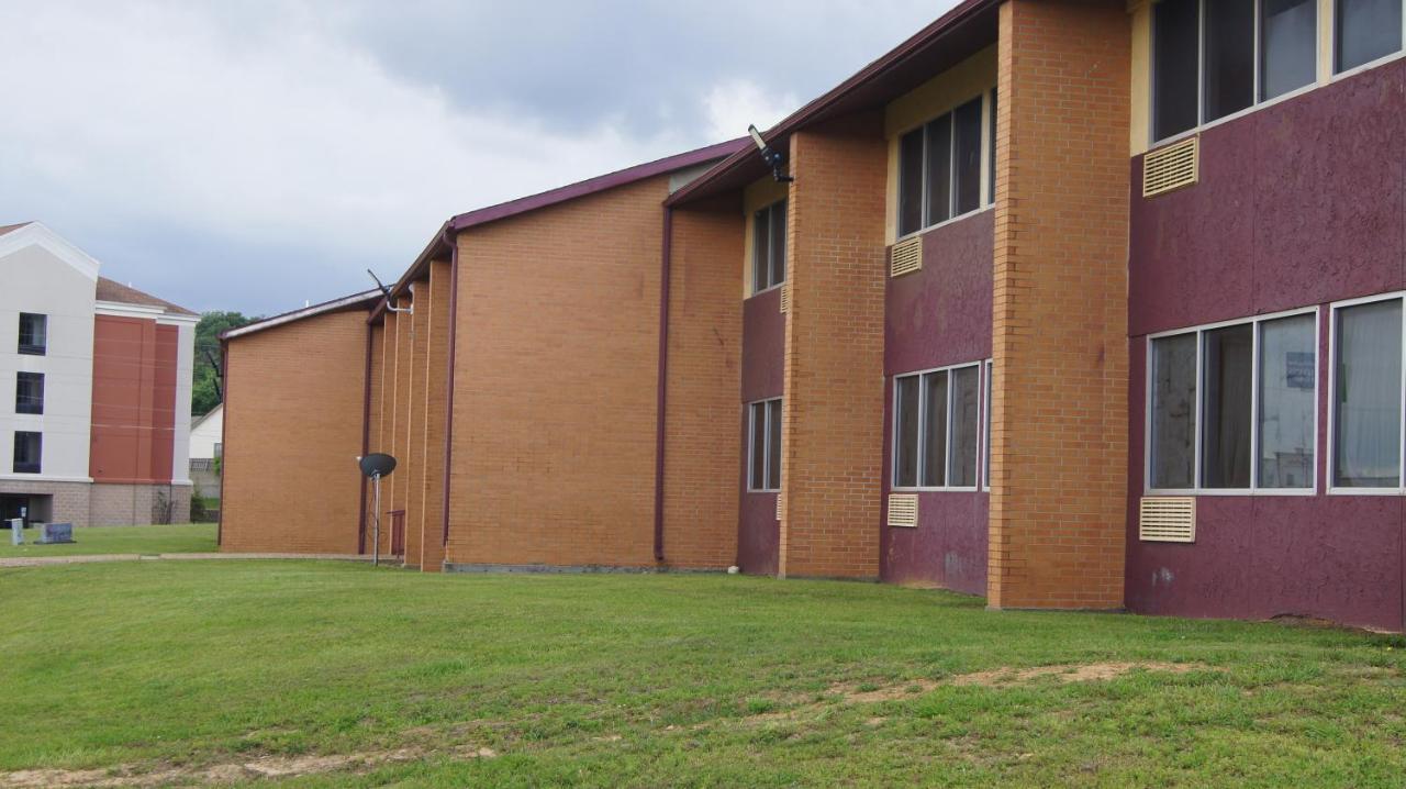 Holiday Lodge & Suites Mcalester Extérieur photo